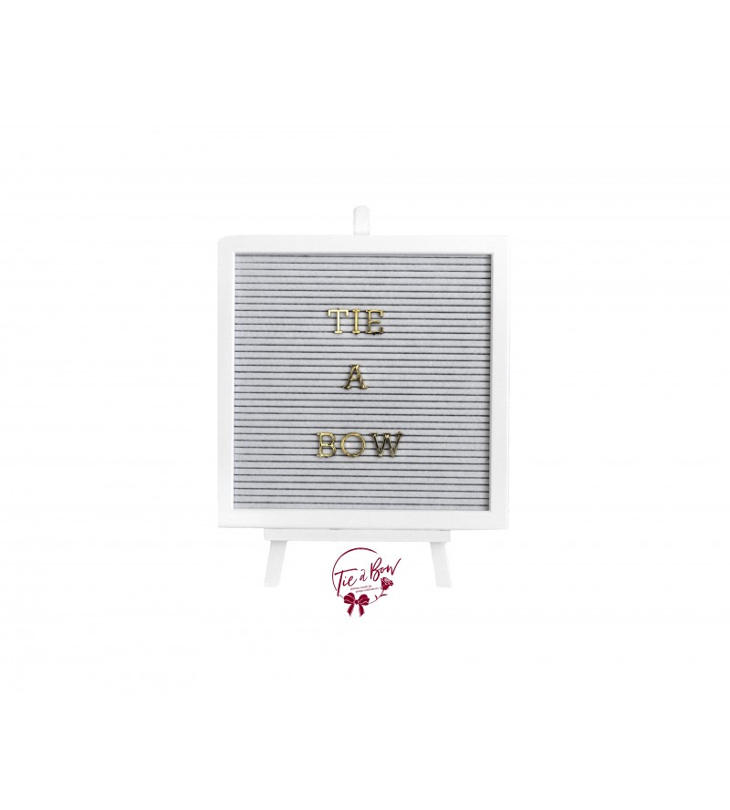 Letter Board: White Border and Felt Board With White Easel